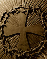 Corona di spine con croce latina centrale